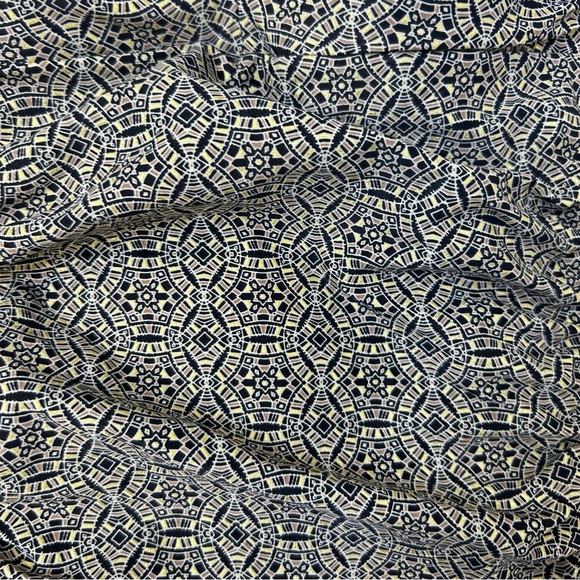 ◾️Nip Tuck Swim Joanne Twist Front Design Tummy Control One Piece Swimsuit - Picture 3 of 10